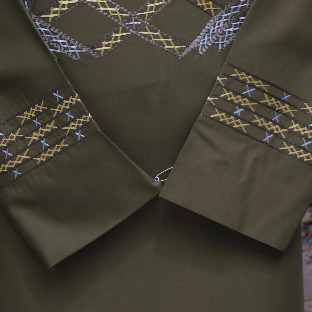 Stylish Afghani Apparel | Beautifully Designed Heritage Wear Nk-309