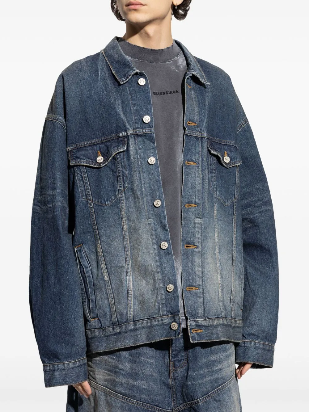 Tape type oversized denim jacket
