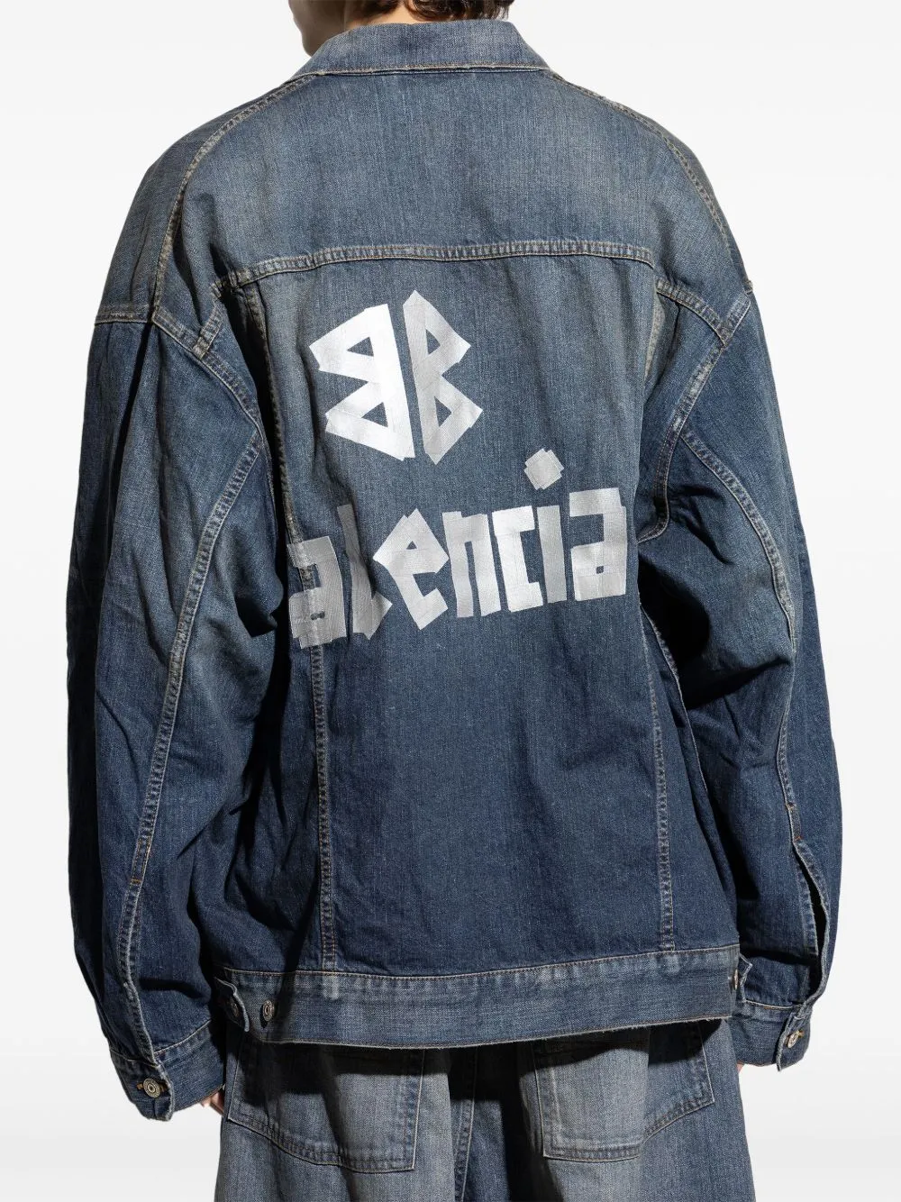 Tape type oversized denim jacket