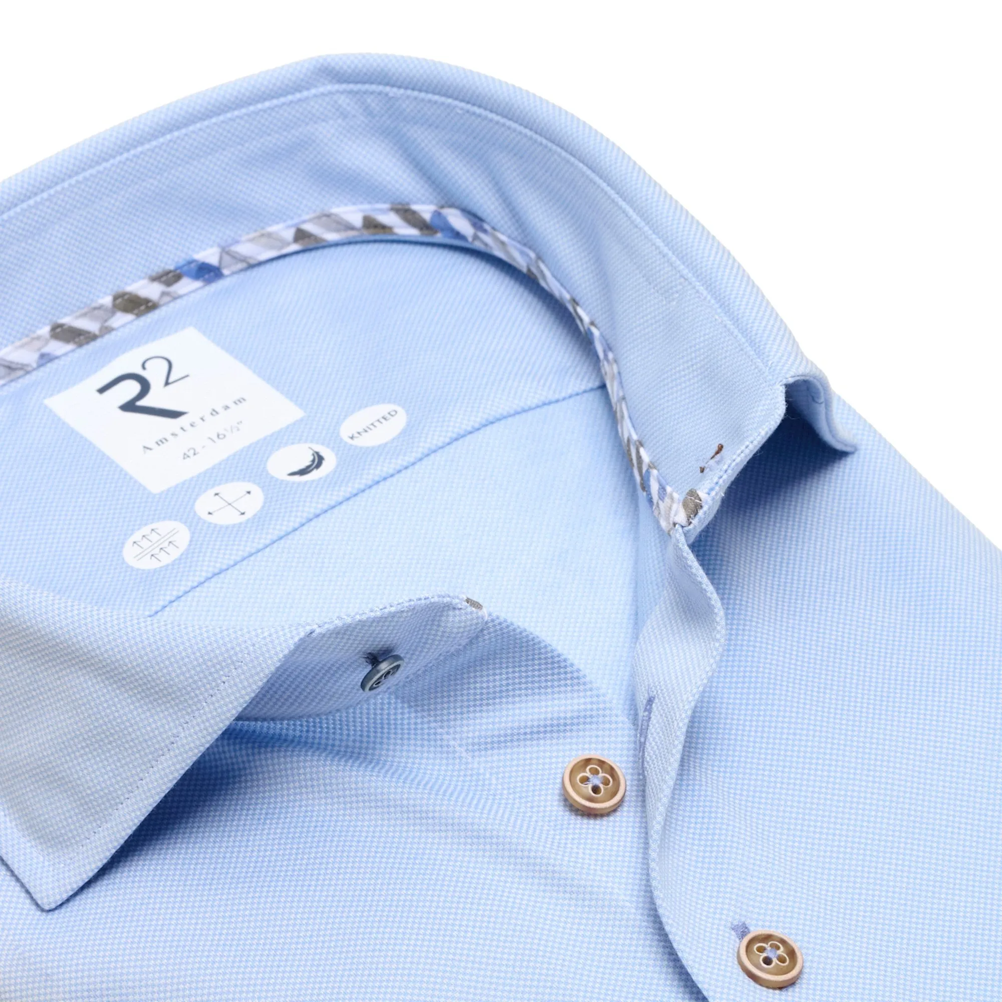 Technical knitted shirt
