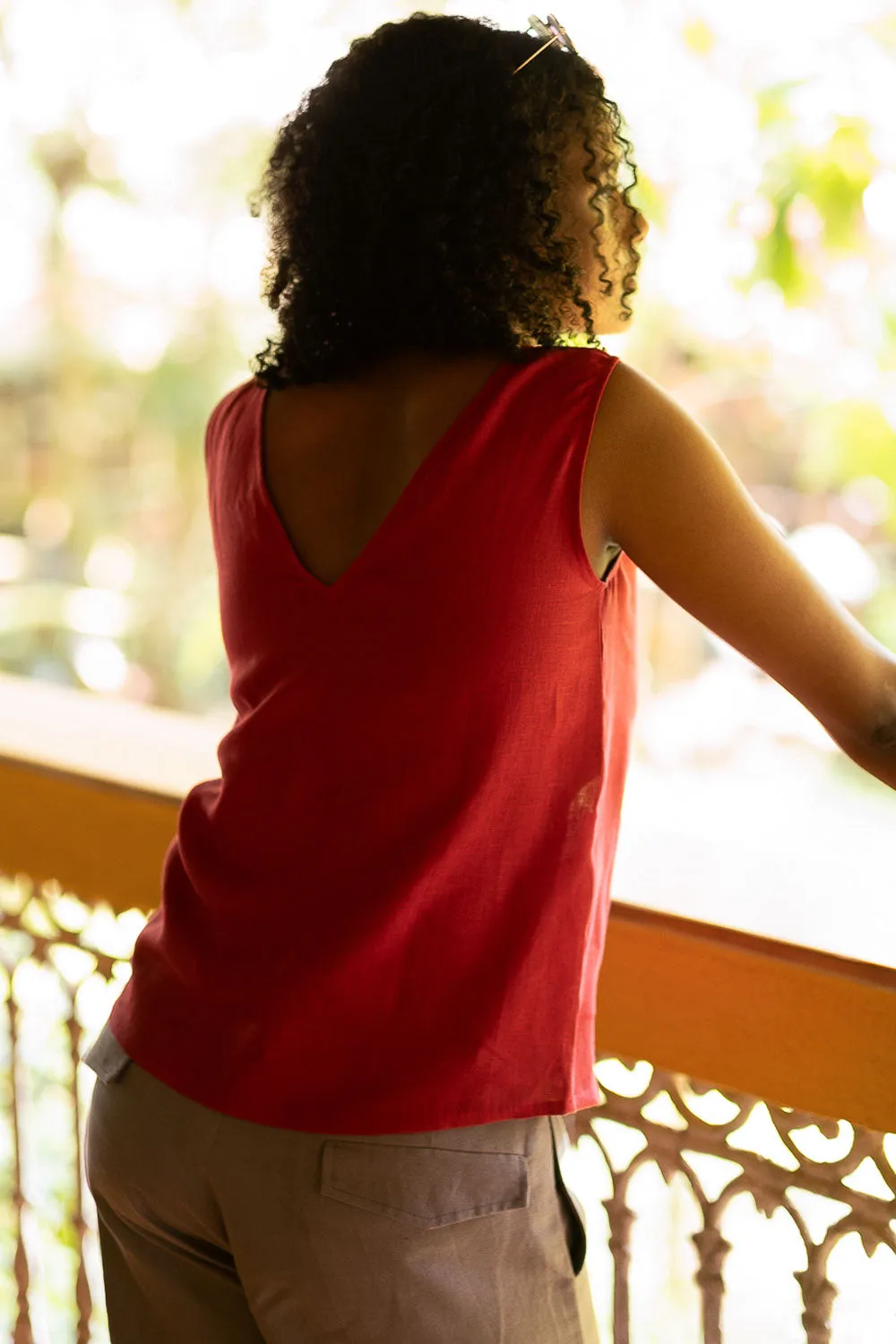 The Linen V Neck Tank