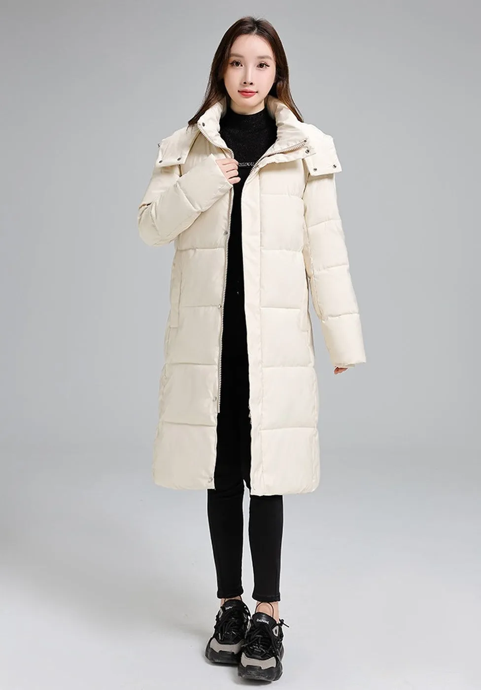 Thickened Hooded Puffer Coat in Relaxed-Fit for Women