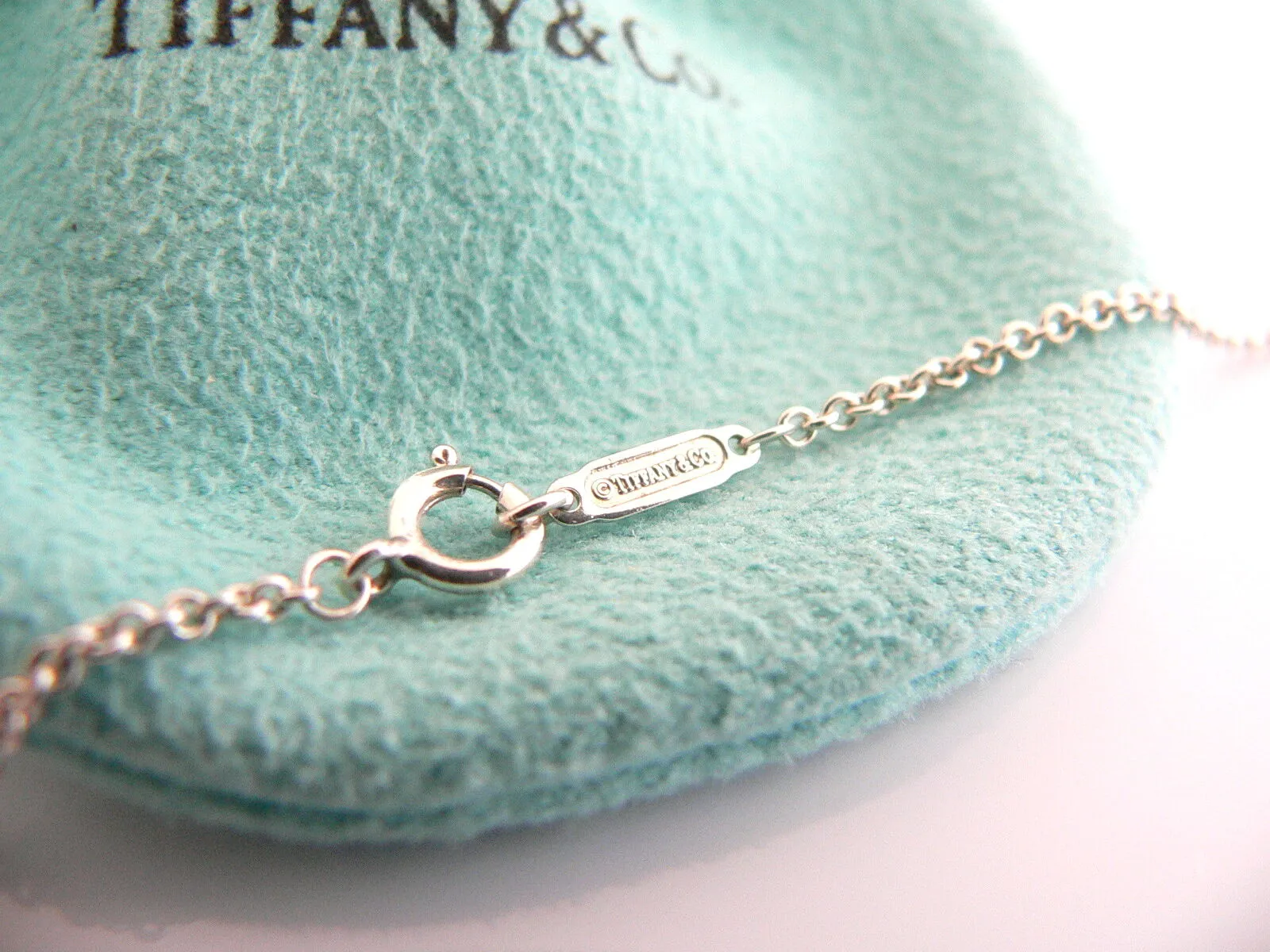 Tiffany & Co Silver Rock Crystal Star Necklace Pendant Chain Gift Pouch Love