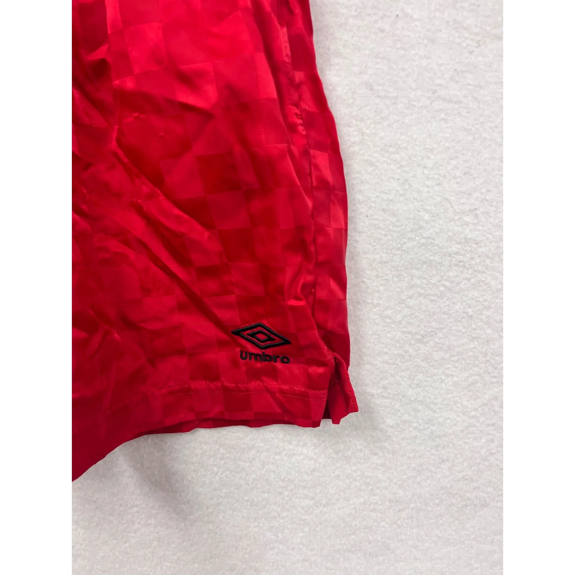 Umbro Boys Red Shorts Size S 6/7 With Elastic Waist #8155