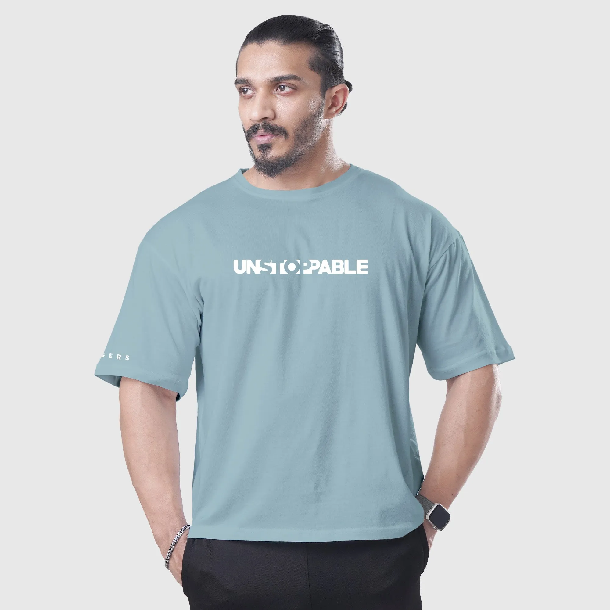 UNSTOPPABLE SKY OVERSIZE TEE