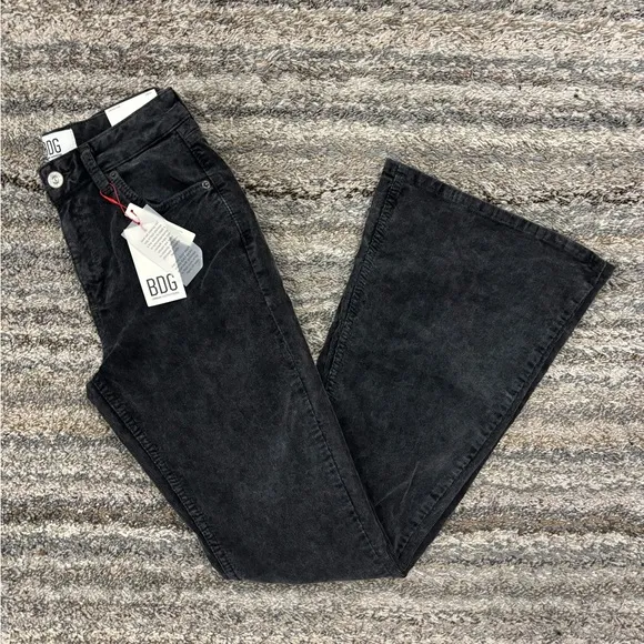 Urban Outfitters Low Rise Flare Corduroy Jeans Sz 27 NWT | BDG Flare Jeans NEW-