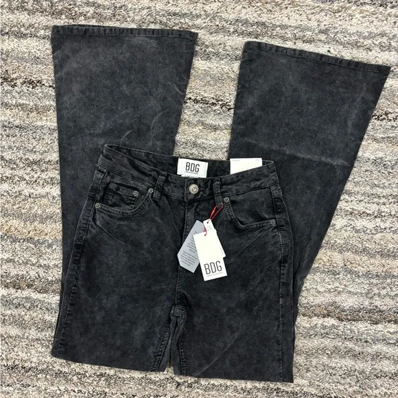 Urban Outfitters Low Rise Flare Corduroy Jeans Sz 27 NWT | BDG Flare Jeans NEW-