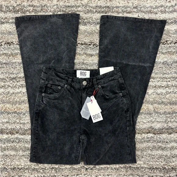 Urban Outfitters Low Rise Flare Corduroy Jeans Sz 27 NWT | BDG Flare Jeans NEW-