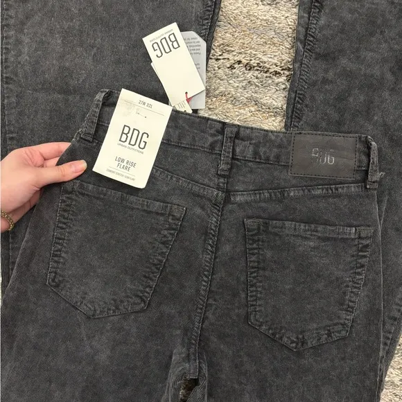 Urban Outfitters Low Rise Flare Corduroy Jeans Sz 27 NWT | BDG Flare Jeans NEW-