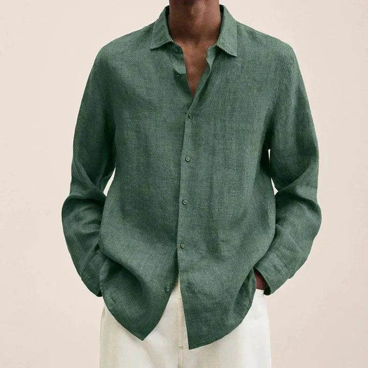 Versatile and lightweight men's linen shirt, elegantly styled
