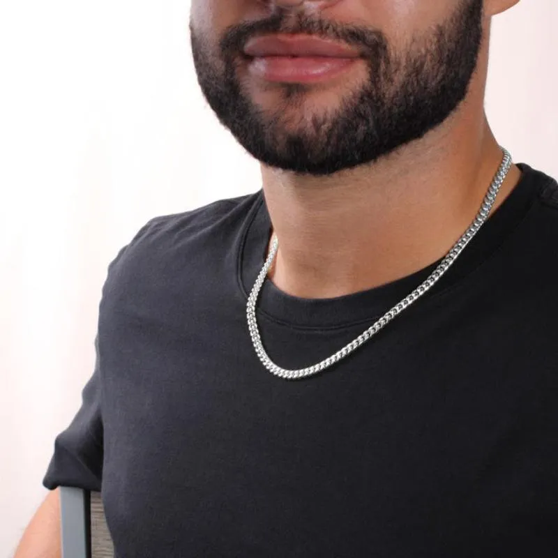 Versatile Cuban Link Chain – Bold and Timeless Style