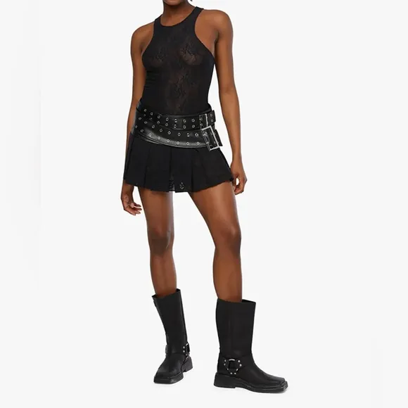 WeWoreWhat Pleated Micro Mini Skirt in Color Black Size 2